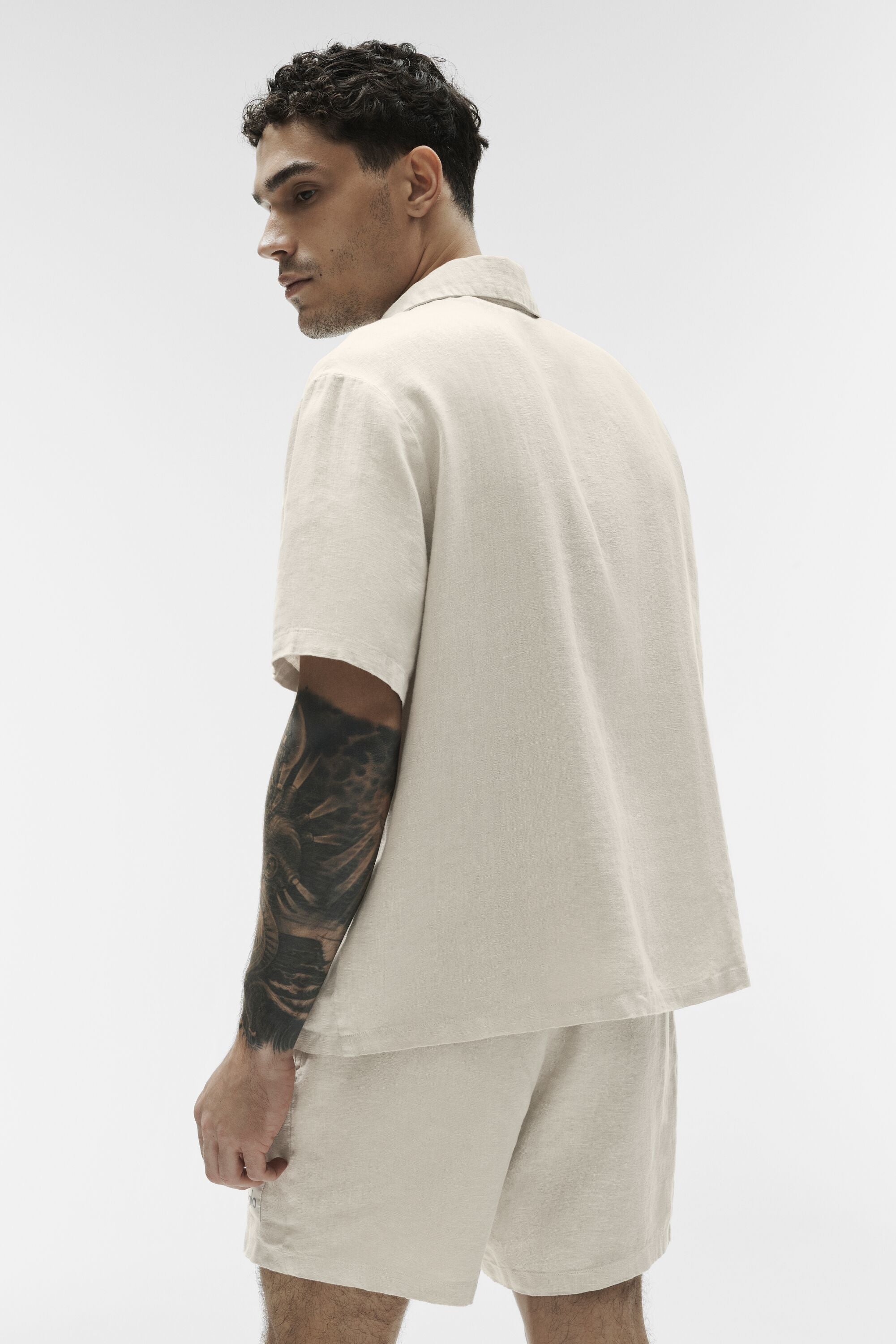 Linen Days Short Sleeve Button Up