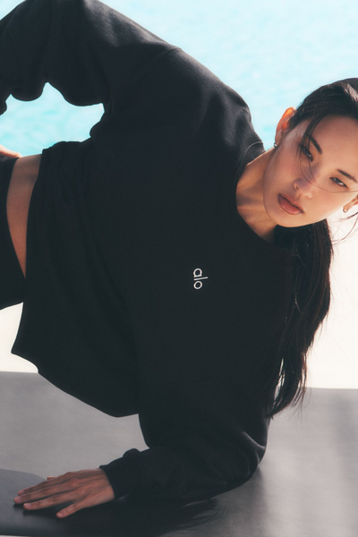 Accolade Crew Neck Pullover